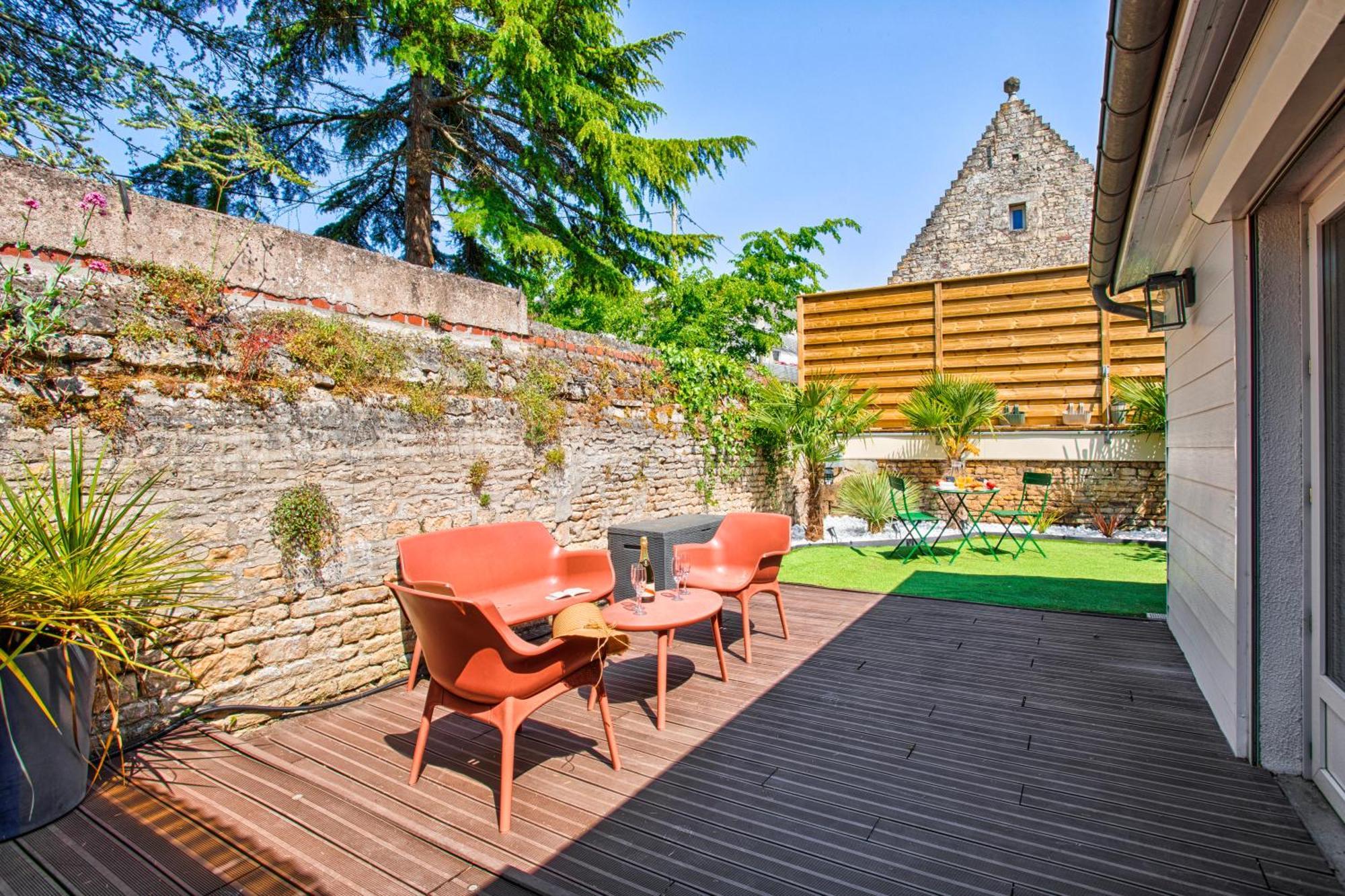 Appartement Fraichement Renovee - Jacuzzi Au Coeur De Caen Buitenkant foto